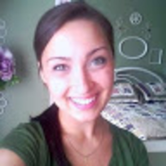 Meet your Posher, Rachael - Picture 1 of 1